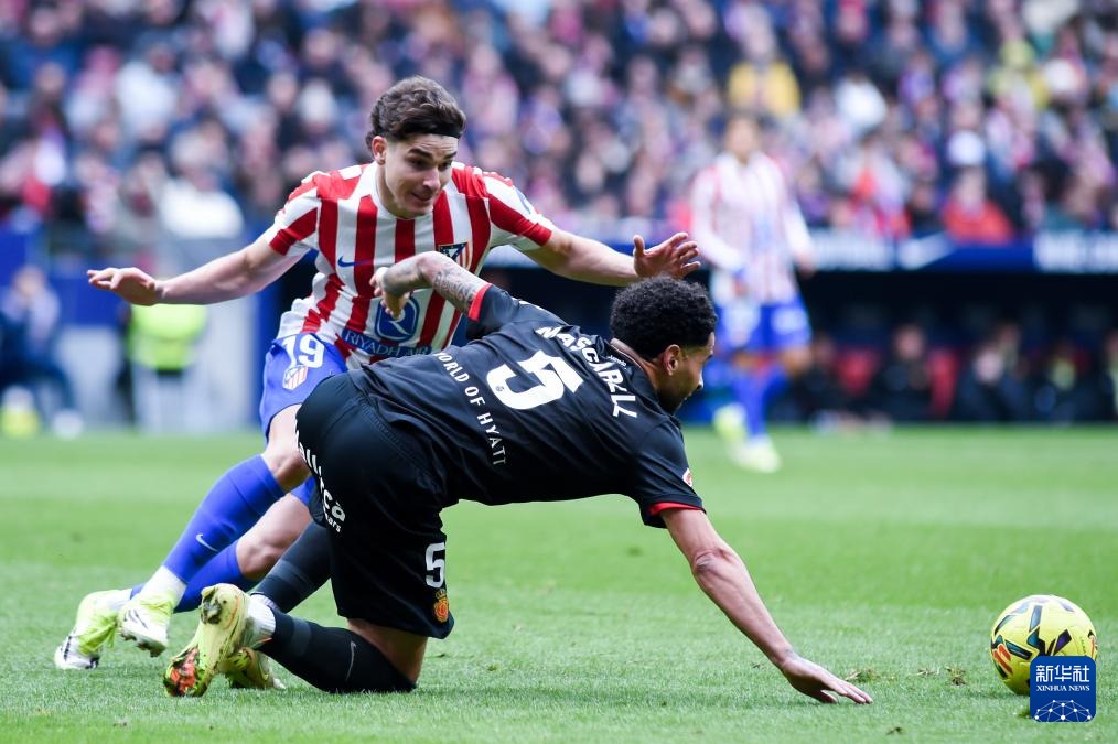 2024年NBA全明星扣篮大赛：麦克朗卫冕成功